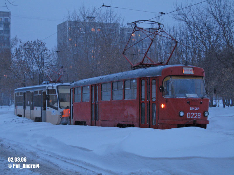 Москва, Tatra T3SU № 0228