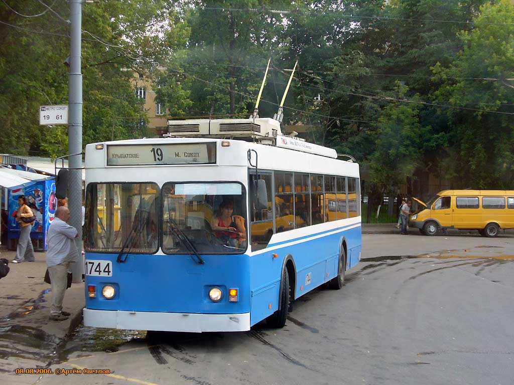 Moskva, Trolza-5275.05 “Optima” č. 1744