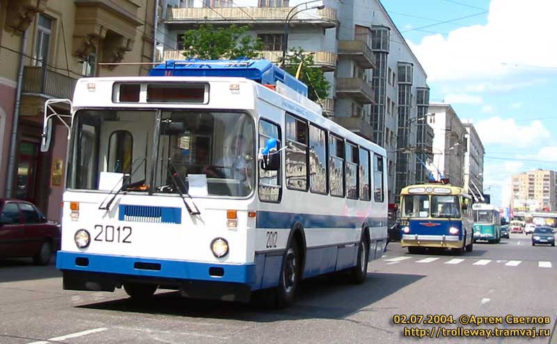 Москва, МТрЗ-6223-0000010 № 2012; Москва — Парад к юбилею МТрЗ 2 июля 2004