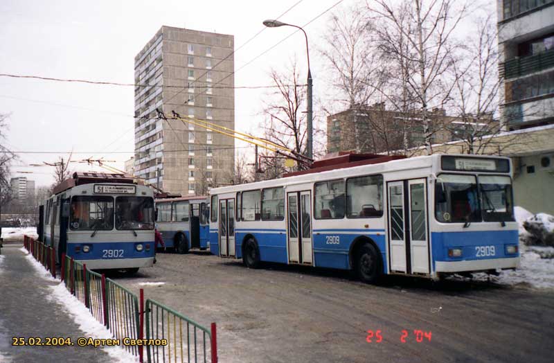 Москва, БТЗ-5276-01 № 2902; Москва, ВМЗ-5298.00 (ВМЗ-375) № 2909