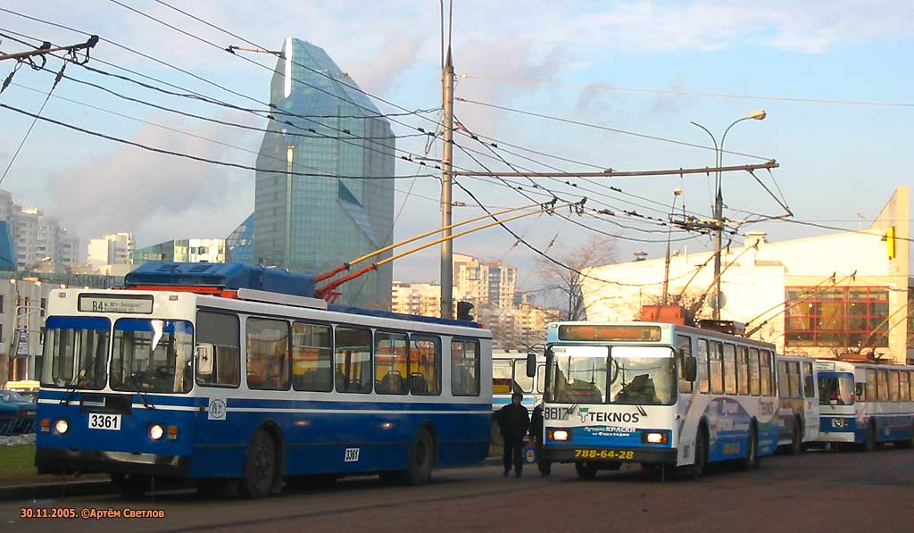 Москва, ЗиУ-682ГМ1 (с широкой передней дверью) № 3361; Москва, БКМ 20101 № 8817