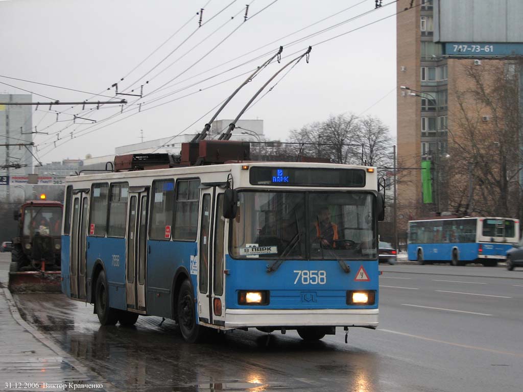 Москва, БКМ 20101 № 7858