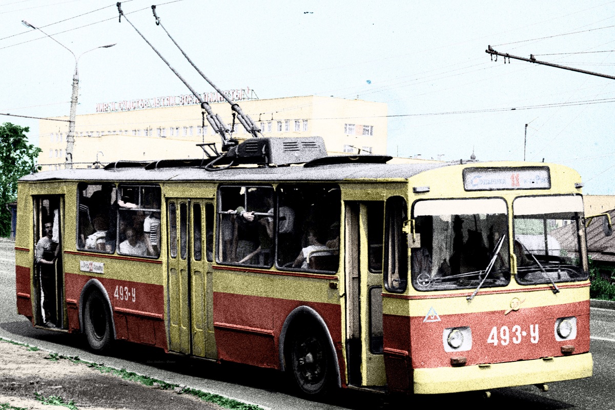 Владимир, ЗиУ-682В № 493