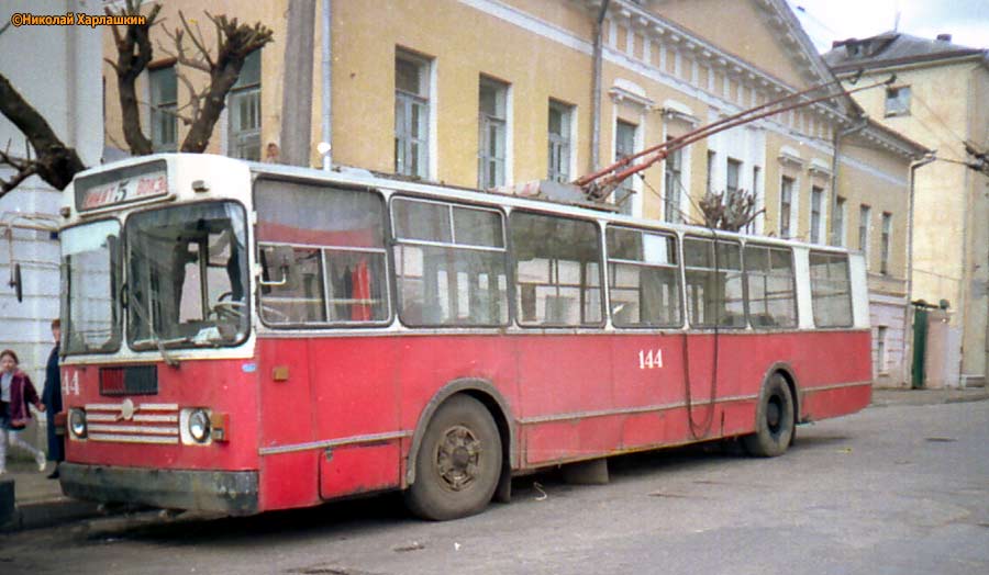 Тверь, ЗиУ-682Г10 № 144; Тверь — Тверской троллейбус в начале 2000-х гг. (2002 — 2006 гг.)