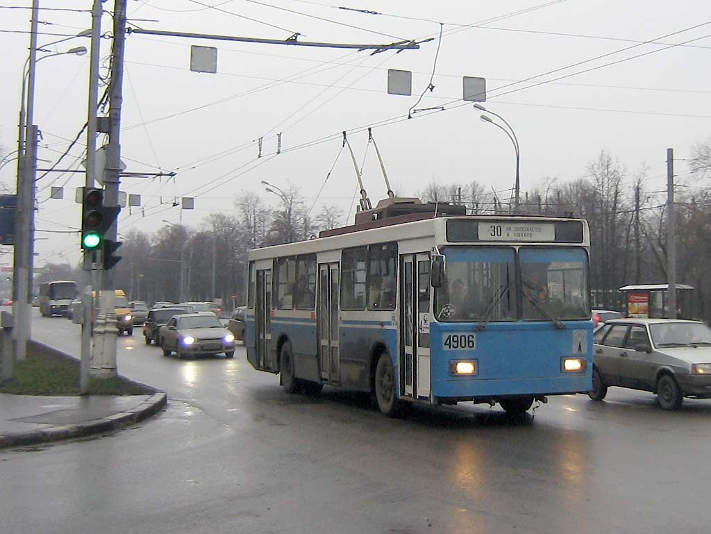 Москва, ВМЗ-5298.00 (ВМЗ-375) № 4906