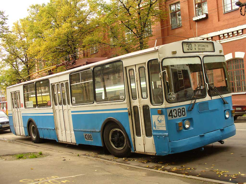 Москва, ЗиУ-682Г [Г00] № 4388