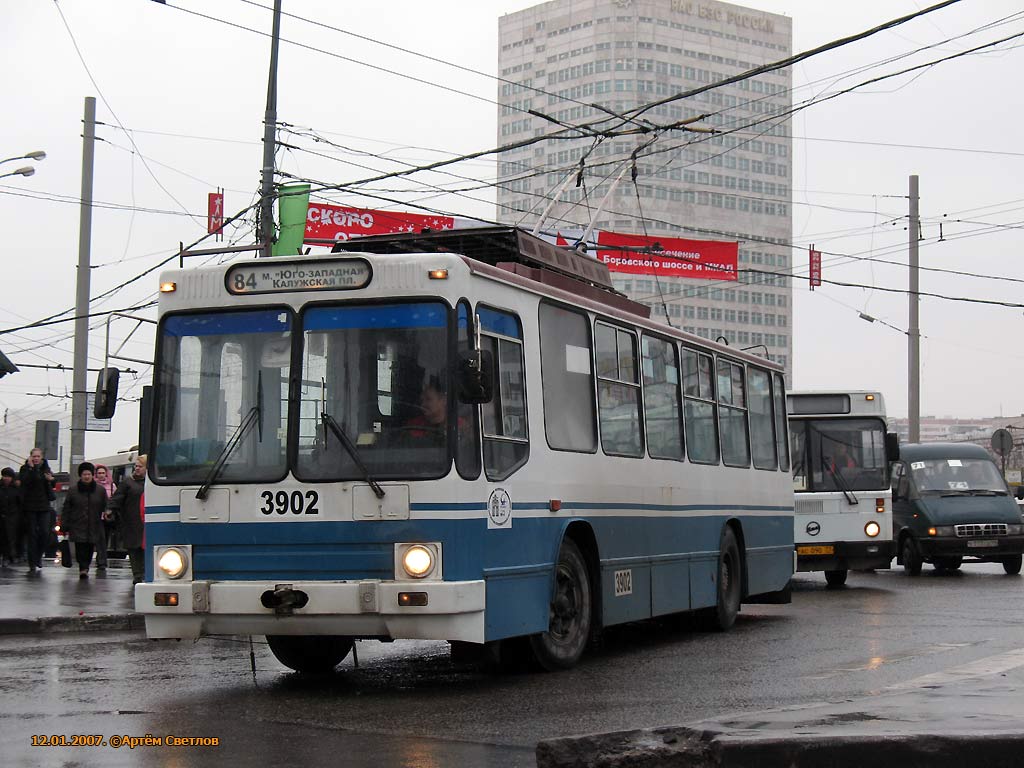 Moszkva, YMZ T2 — 3902