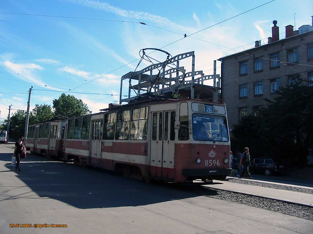 Sankt Petersburg, LM-68M Nr. 8596