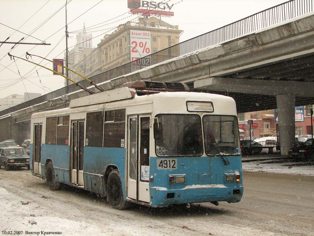 Москва, БТЗ-52761Р № 4912