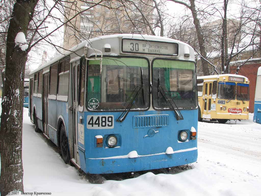 Moskau, ZiU-682G-016  [Г0М] Nr. 4489