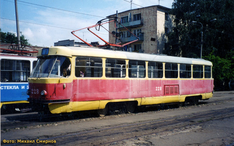 Тверь, Tatra T3SU (двухдверная) № 228; Тверь — Тверской трамвай в начале 2000-х гг. (2002 — 2006 гг.)