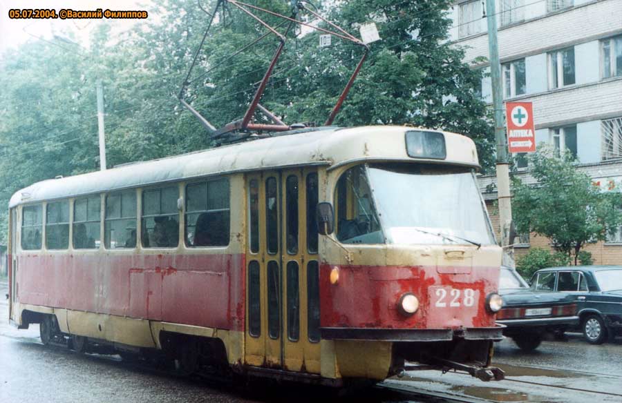 Тверь, Tatra T3SU (двухдверная) № 228; Тверь — Тверской трамвай в начале 2000-х гг. (2002 — 2006 гг.)