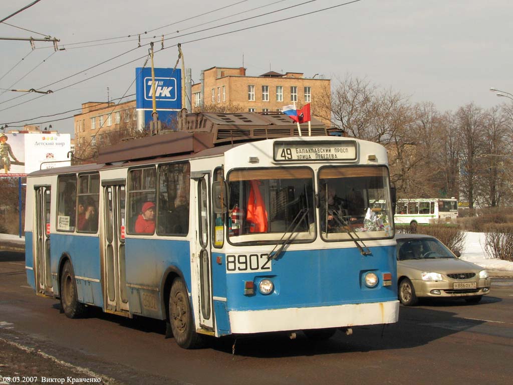 Москва, БТЗ-5276-01 № 8902