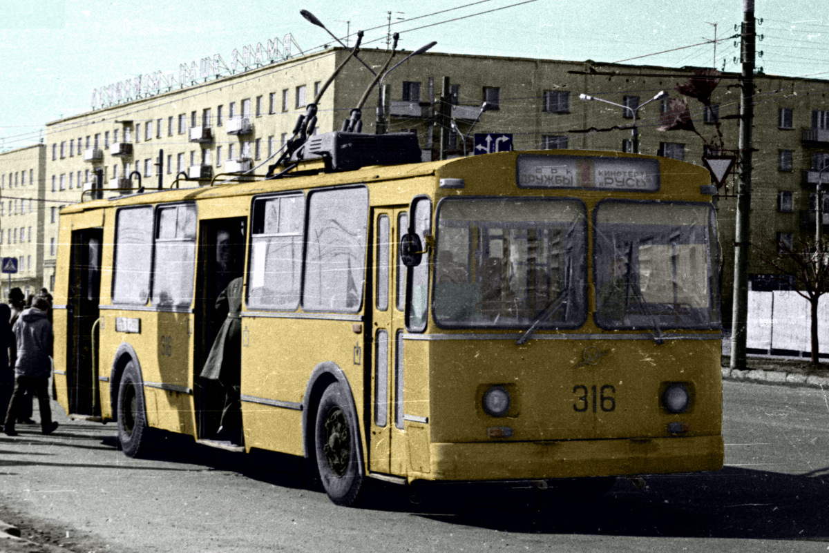 Владимир, ЗиУ-682В № 316