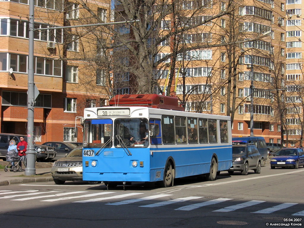 Москва, ЗиУ-682ГМ1 № 4437