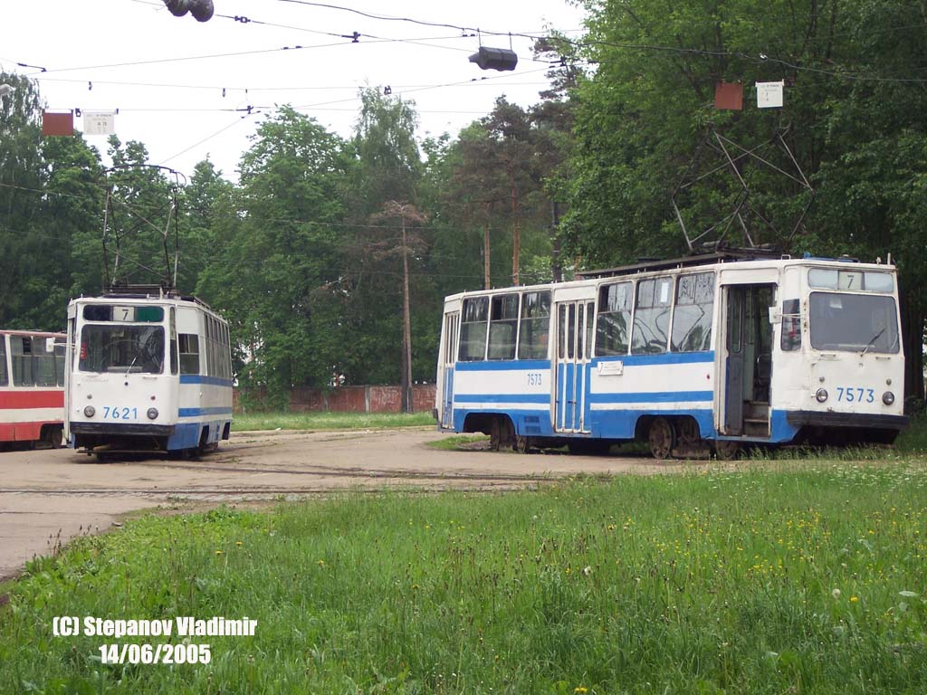 Санкт-Петербург, ЛМ-68М № 7621; Санкт-Петербург, ЛМ-68М № 7573