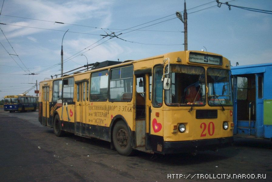 Рыбинск, ЗиУ-682В-012 [В0А] № 11; Рыбинск, ЗиУ-682Г [Г00] № 20