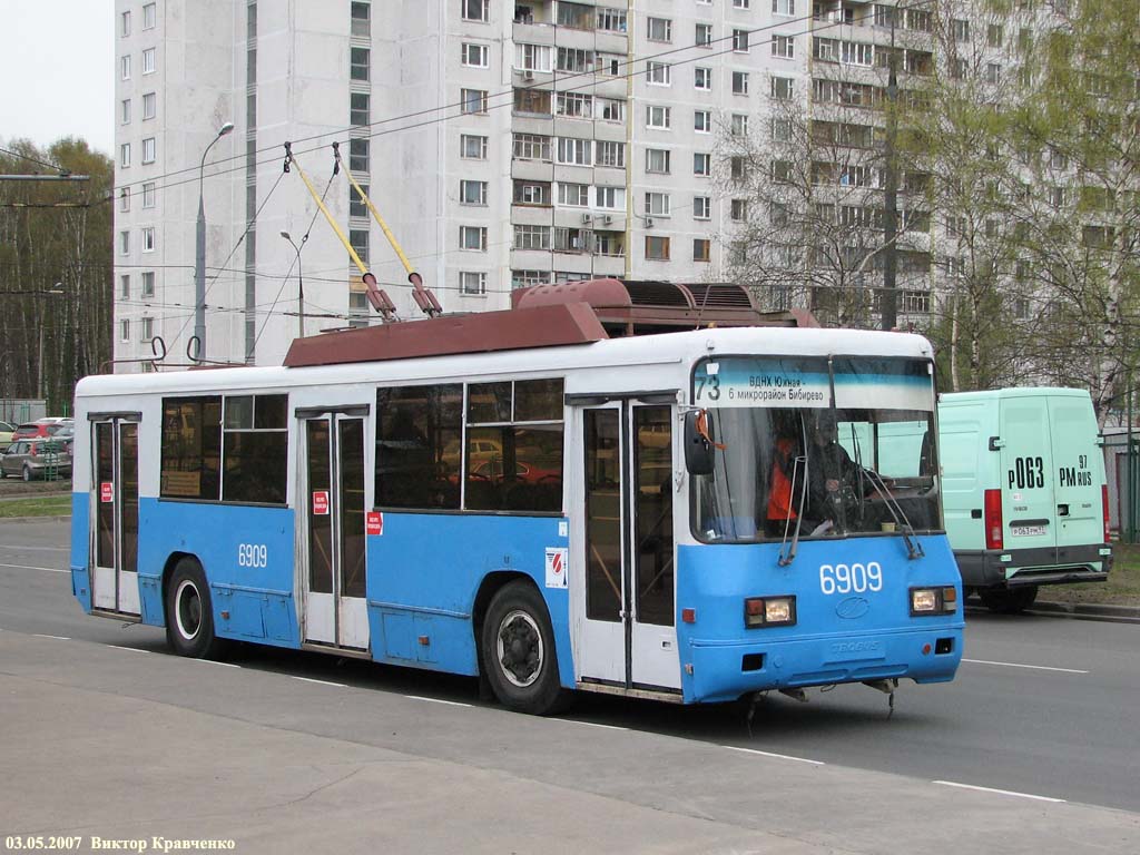 Москва, БТЗ-52761Р № 6909