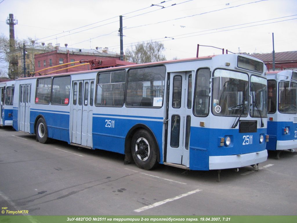 Москва, ЗиУ-682Г [Г00] № 2511