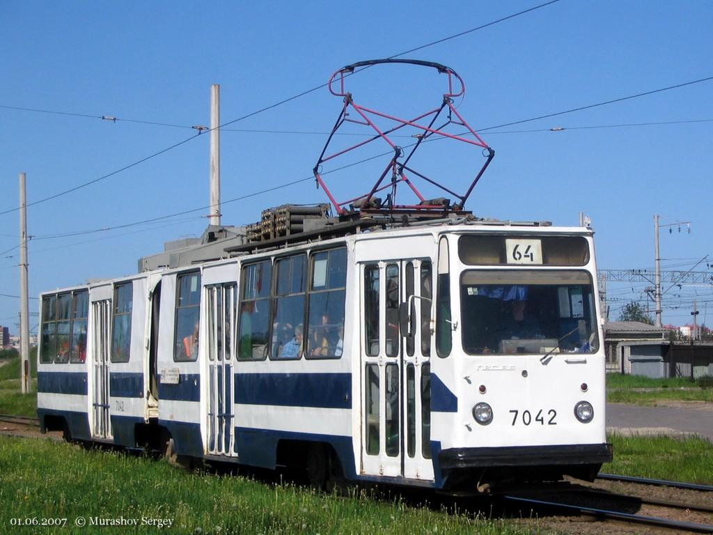 Санкт-Петербург, ЛВС-86К № 7042