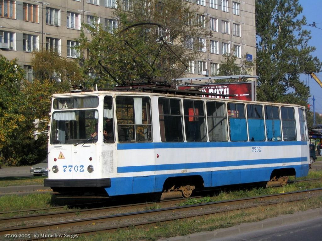 Saint-Petersburg, LM-68M č. У-7702