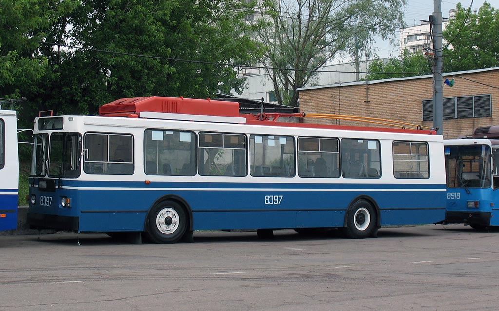 Москва, ЗиУ-682ГМ1 (с широкой передней дверью) № 8397