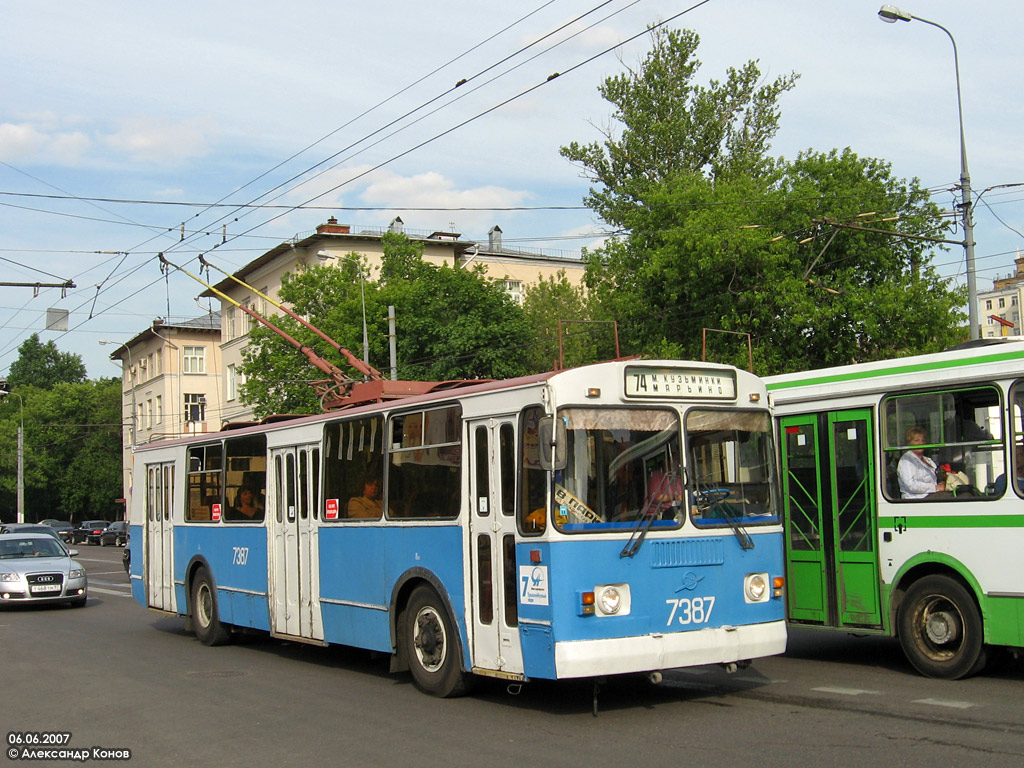 Москва, ЗиУ-682Г-016  [Г0М] № 7387