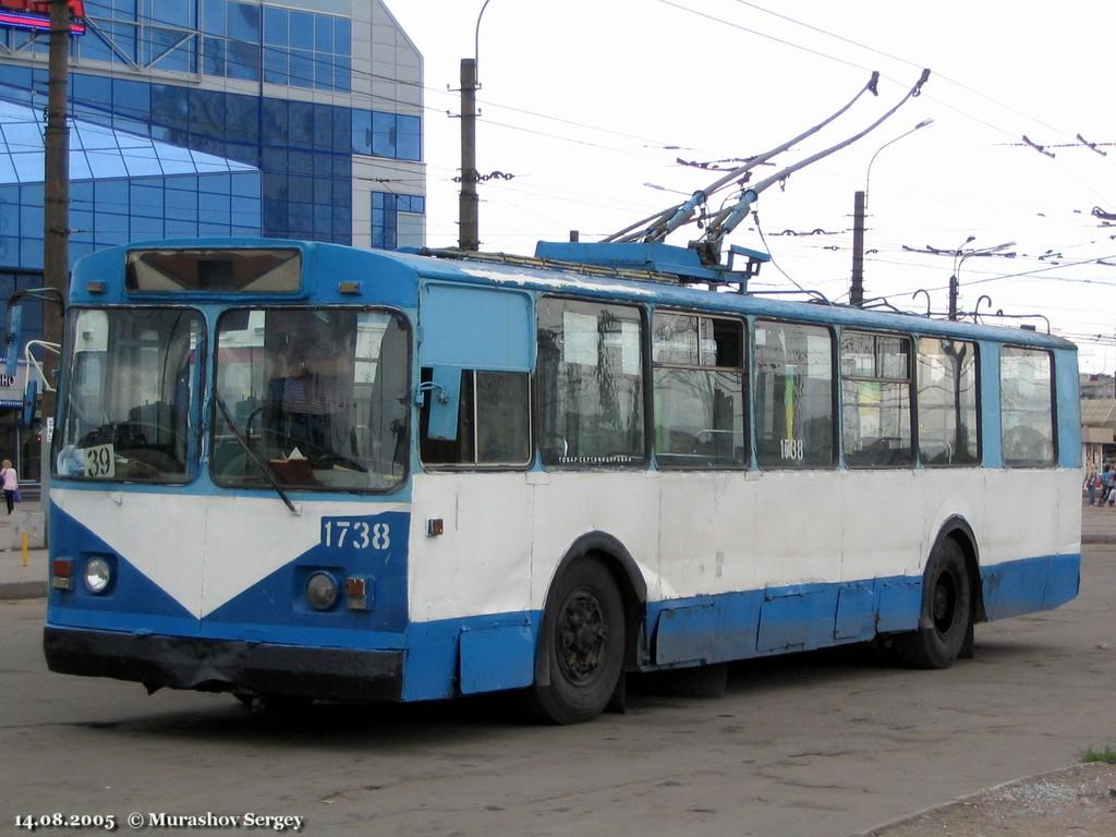 Санкт-Петербург, ЗиУ-682В-012 [В0А] № 1738