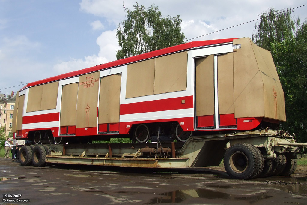 Twer, 71-134A (LM-99AEN) Nr 172; Twer — 06.2007 — Arrival of LM-99AENM wagons