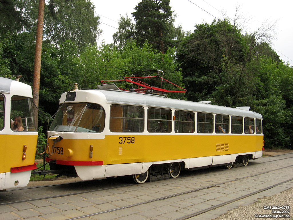 Москва, Tatra T3SU № 3758