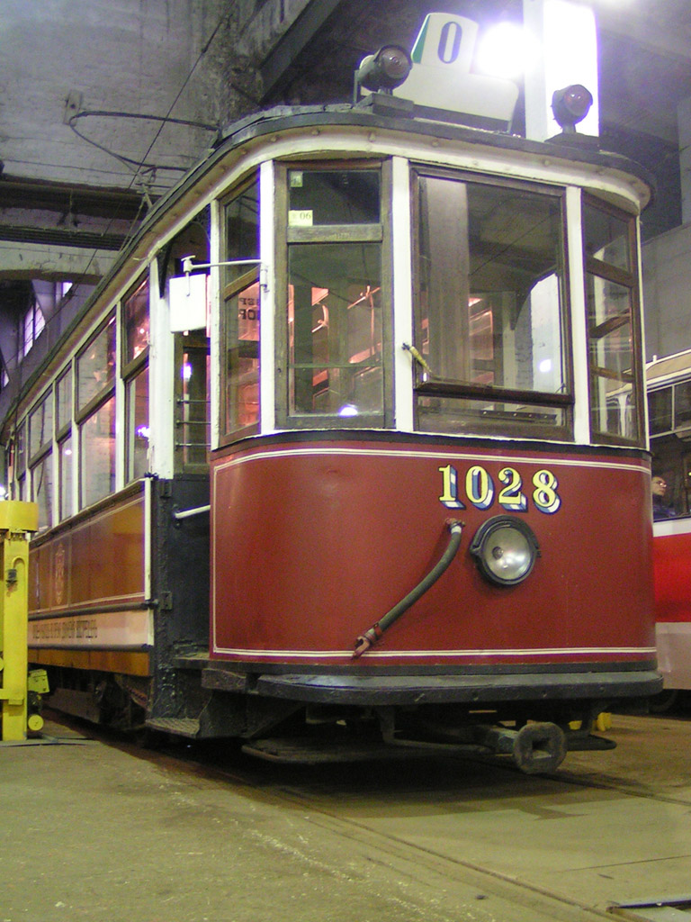 Санкт-Петербург, Двухосный моторный вагон № 1028 Санкт-Петербург, Двухосный моторный вагон № 1028