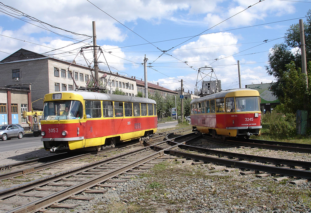 Барнаул, Tatra T3SU № 3053; Барнаул, Tatra T3SU № 3245