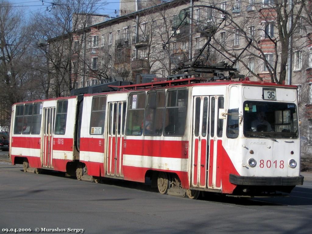Санкт-Петербург, ЛВС-86К № 8018