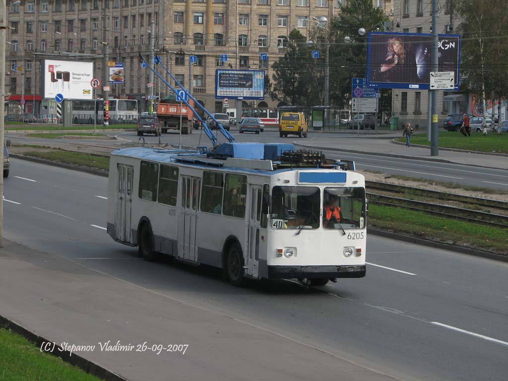 Санкт-Петербург, ЗиУ-682В № 6205