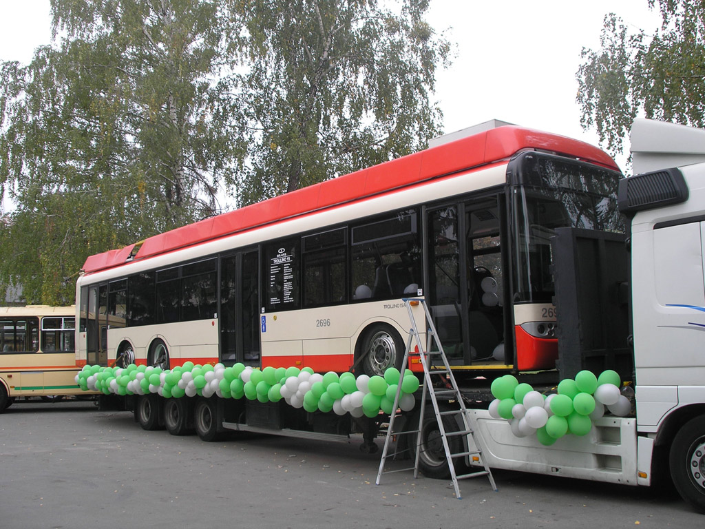 Viļņa, Solaris Trollino II 15 AC № 2696