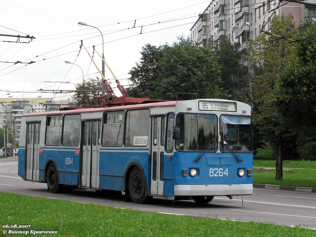 Москва, ЗиУ-682Г [Г00] № 8264