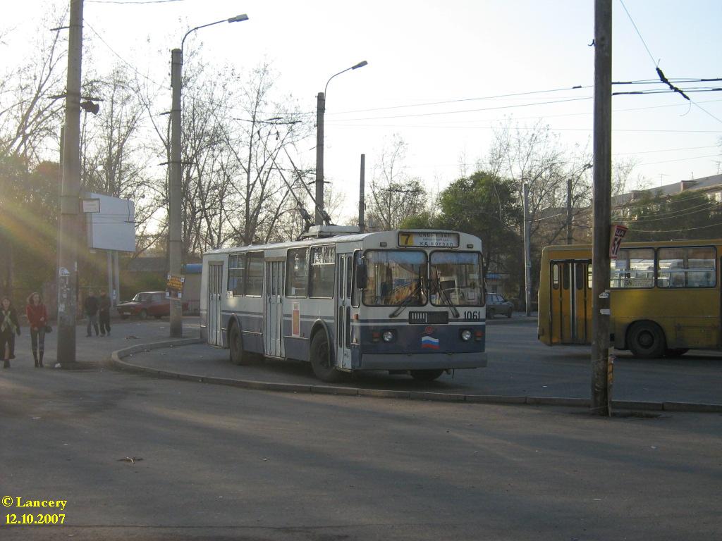 Krasnojarskas, ZiU-682G-016 (018) nr. 1061
