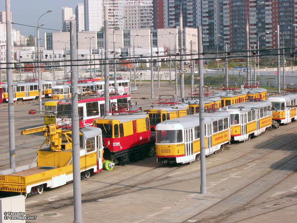 Москва, Tatra T3SU № 0326; Москва, ГС-4 (КРТТЗ) № 0315; Москва, Tatra T3SU № 0323 Москва, Tatra T3SU № 0326; Москва, ГС-4 (КРТТЗ) № 0315; Москва, Tatra T3SU № 0323