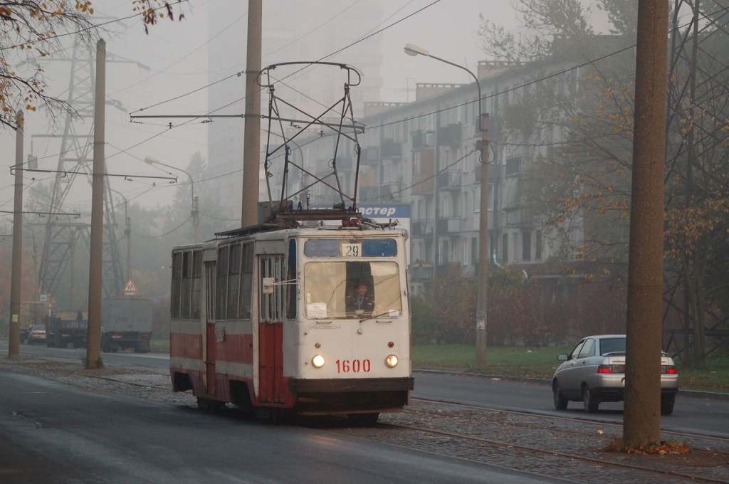 სანქტ-პეტერბურგი, LM-68M № 1600