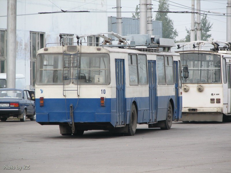 Великий Новгород, ЗиУ-682 КР Иваново № 10