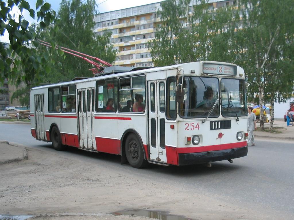 Йошкар-Ола, ЗиУ-682Г [Г00] № 254