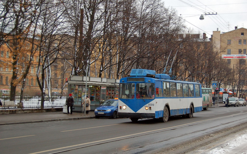 Санкт-Петербург, ЗиУ-682В [В00] № 1699