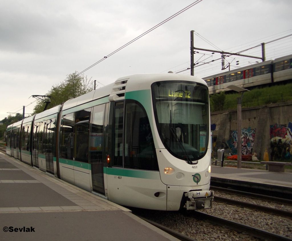 Paris - Versailles - Yvelines, Alstom Citadis 302 № 407
