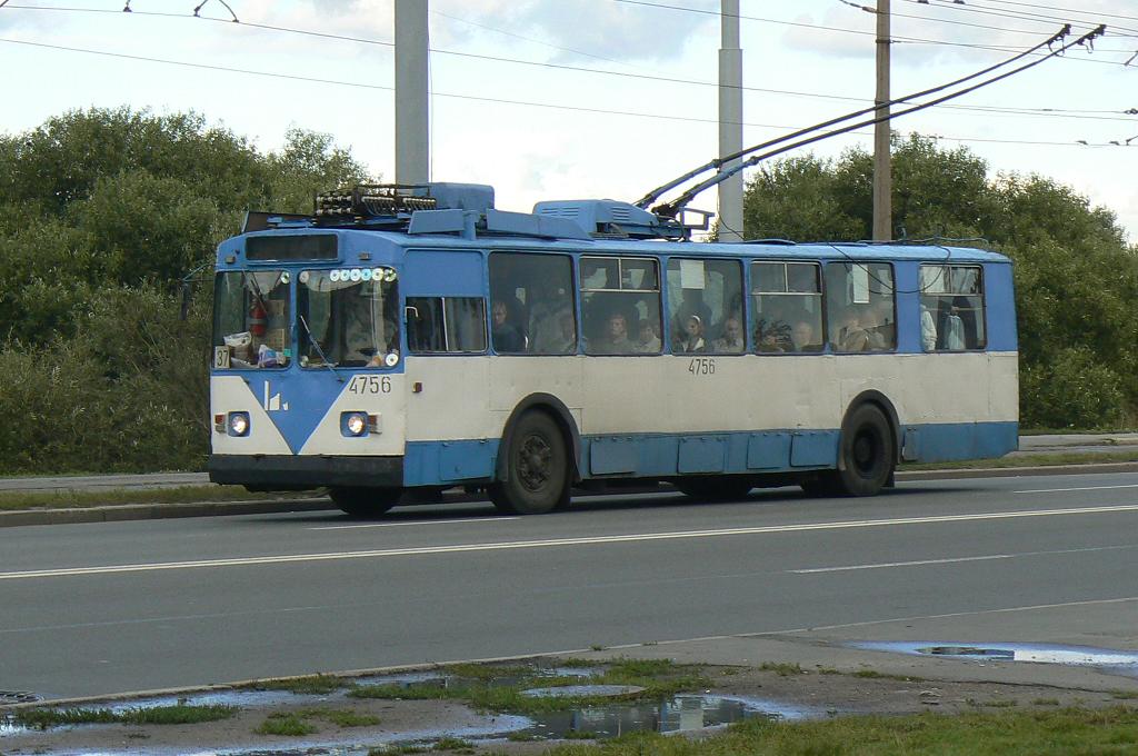 Санкт-Петербург, ЗиУ-682В № 4756