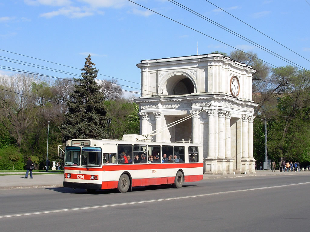 Кишинёв, ЗиУ-682В [В00] № 1204