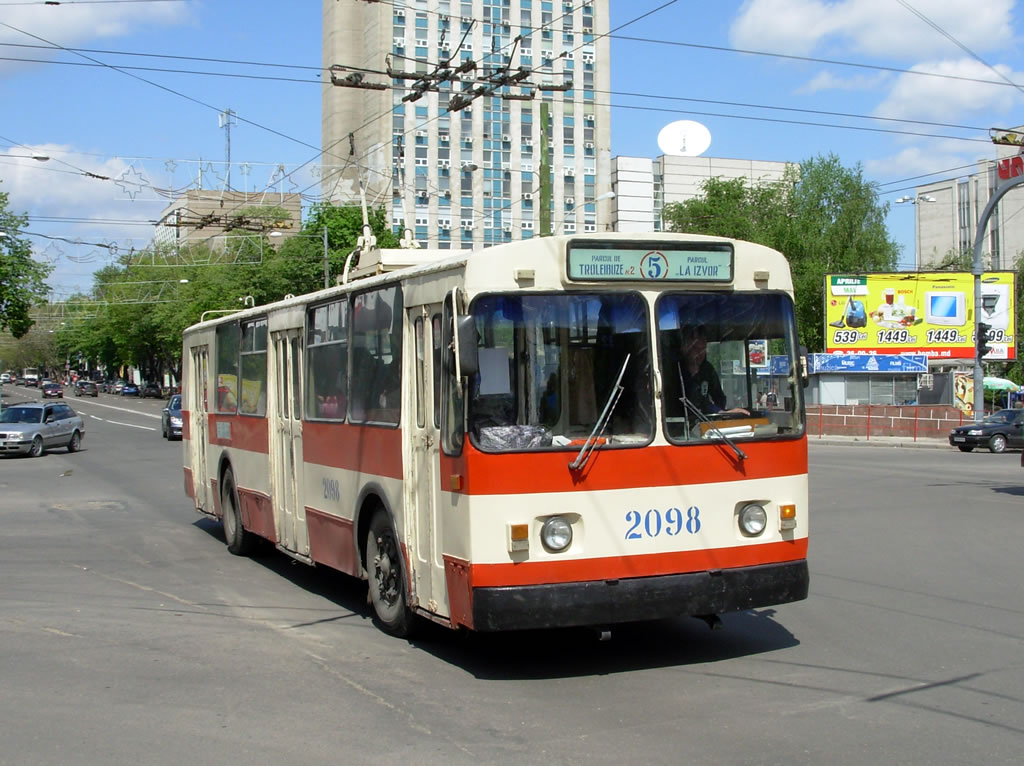 Кишинёв, ЗиУ-682В-012 [В0А] № 2098
