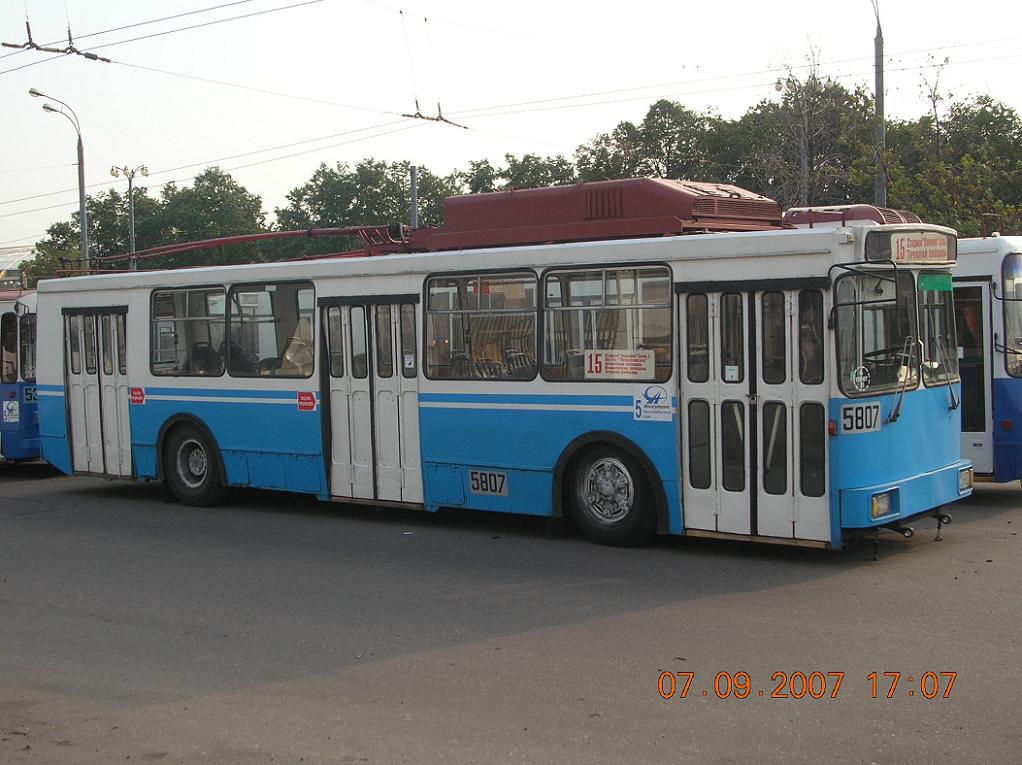 Москва, ЗиУ-682ГМ1 (с широкой передней дверью) № 5807