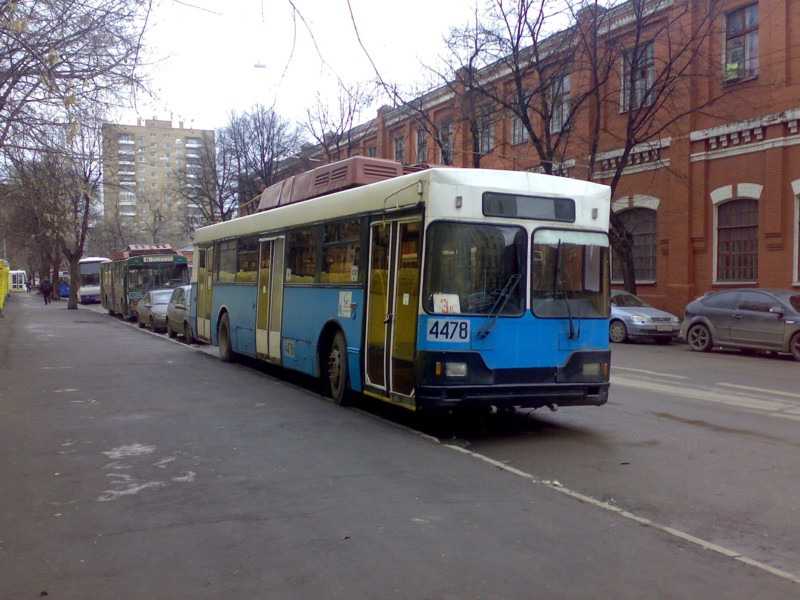 Москва, Тролза-5275.00 № 4478