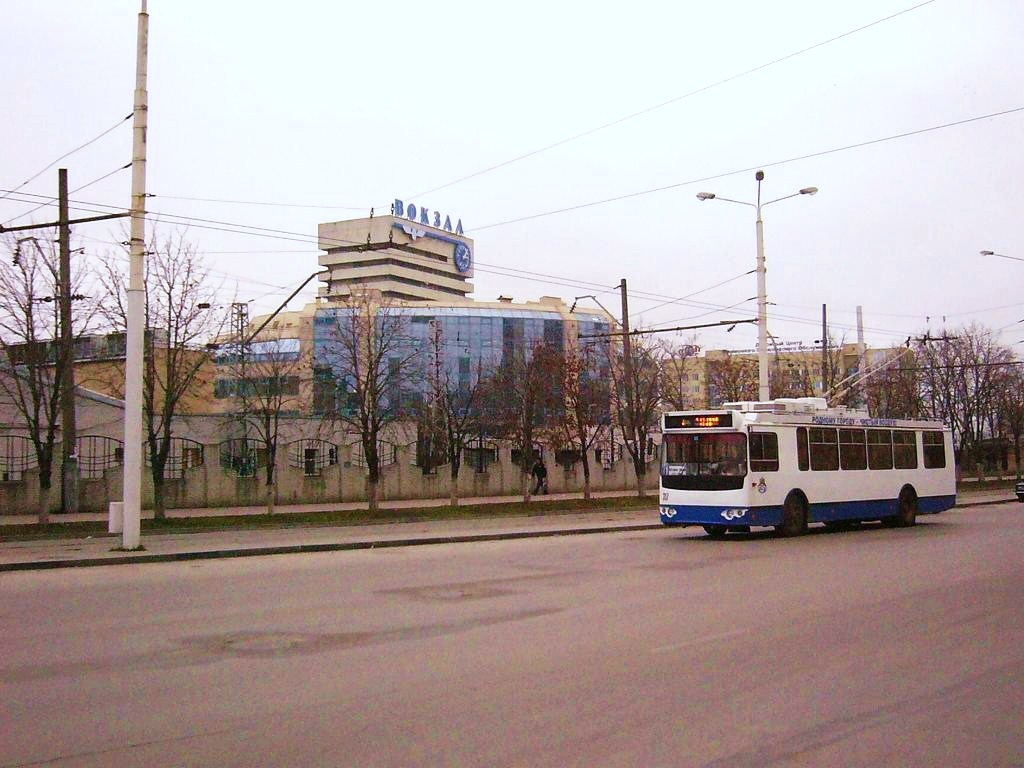 Ростов-на-Дону, ЗиУ-682Г-016.02 (с широкой 1-й дверью) № 317