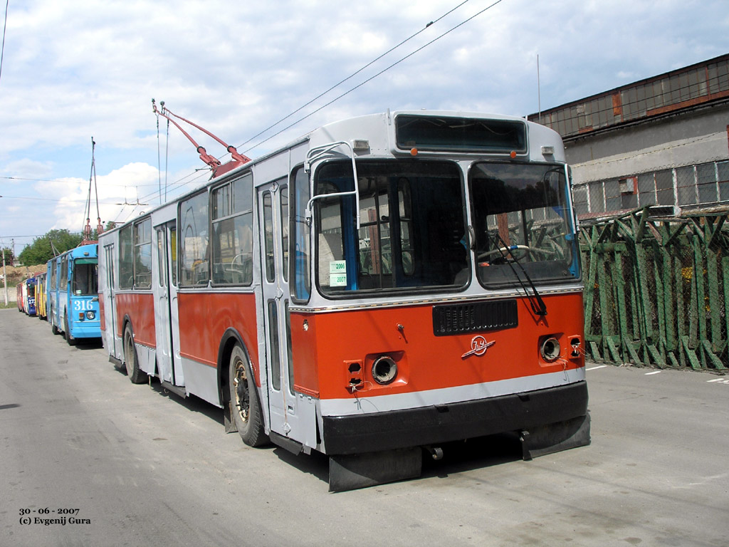 Винница, ЗиУ-682Г [Г00] № 352; Винница — Троллейбусы без номеров